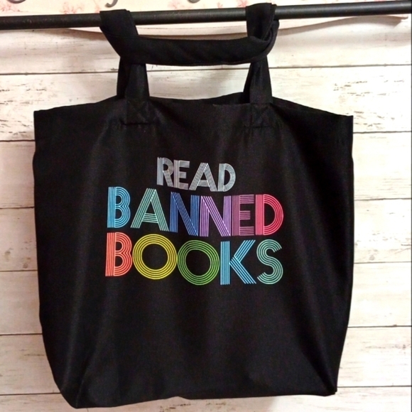 Hand Crafted Handbags - READ BANNED BOOKS tote/bag 🛍️